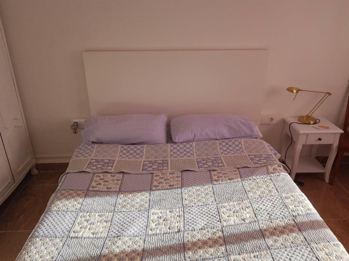 Apartamento Sofia บาเลนเซีย ภายนอก รูปภาพ